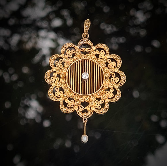 Gold Wire Work Pendant