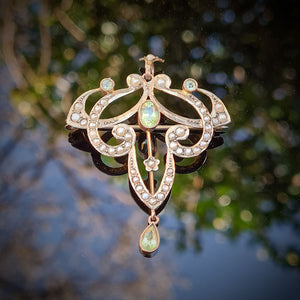 Peridot & Seed Pearl Pendant/Brooch